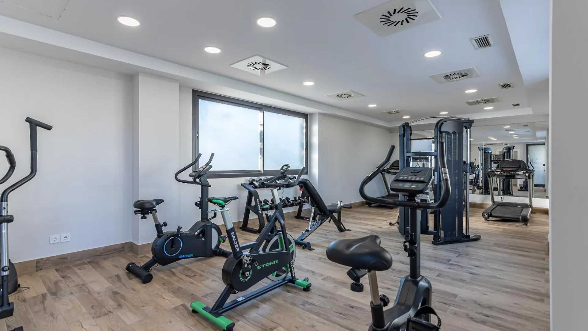 Apartment Ocean Homes By H - Playa De Los Haraganes Hohh7002P85 Isla Canela